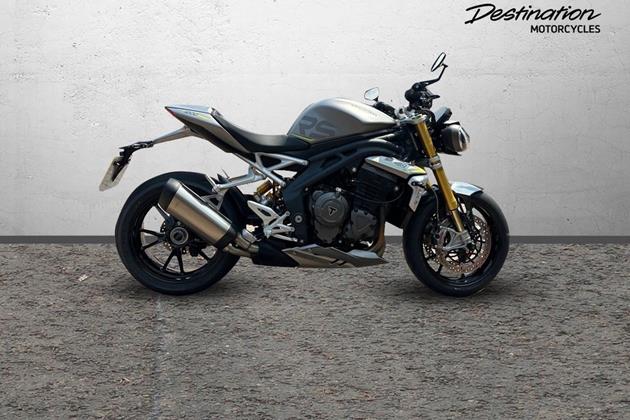 TRIUMPH SPEED TRIPLE 1200 RS