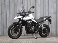 TRIUMPH TIGER 900