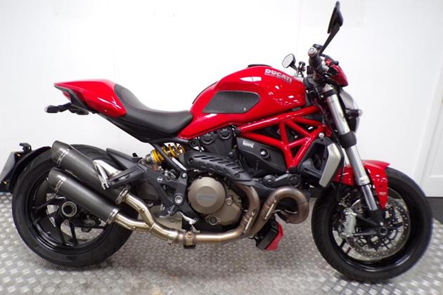 DUCATI MONSTER 1200