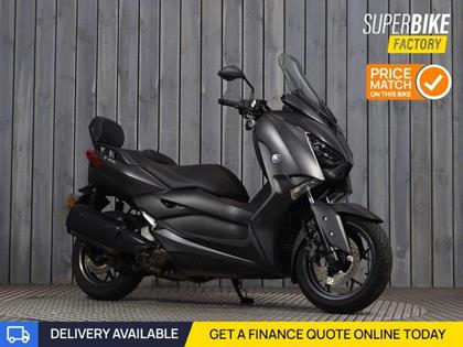 YAMAHA XMAX 300