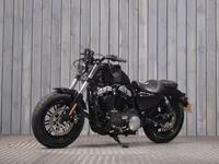 HARLEY-DAVIDSON SPORTSTER 1200