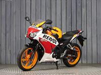 HONDA CBR300R