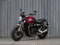 TRIUMPH SPEED TWIN 1200