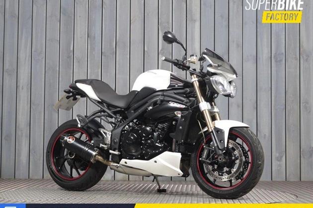 TRIUMPH SPEED TRIPLE 1050