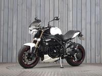 TRIUMPH SPEED TRIPLE 1050