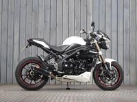 TRIUMPH SPEED TRIPLE 1050