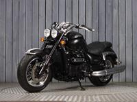 TRIUMPH ROCKET III