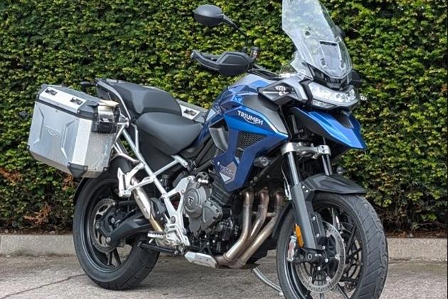 TRIUMPH TIGER 1200 GT PRO