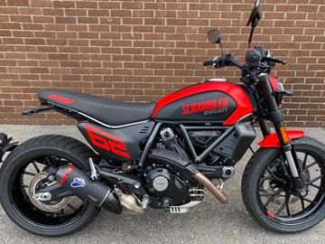 DUCATI SCRAMBLER 800