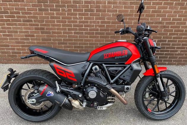 DUCATI SCRAMBLER 800