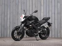 YAMAHA MT-125