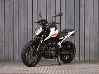 KTM 390 DUKE