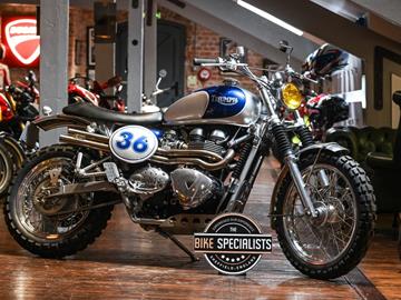 TRIUMPH SCRAMBLER 900