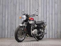 TRIUMPH BONNEVILLE T120