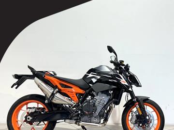 KTM 890 DUKE