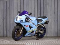 SUZUKI GSX-R600