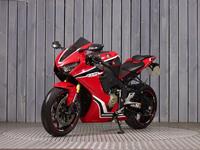 HONDA CBR1000RR FIREBLADE