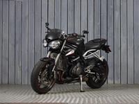 TRIUMPH STREET TRIPLE 765 RS