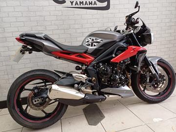 TRIUMPH STREET TRIPLE R