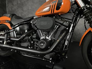 HARLEY-DAVIDSON STREET BOB