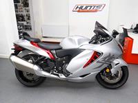 SUZUKI GSX1300R HAYABUSA