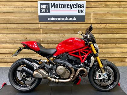 DUCATI MONSTER 1200S