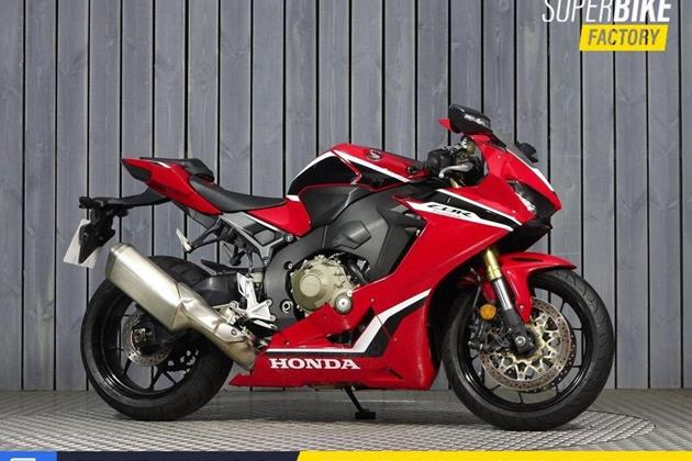 HONDA CBR1000RR FIREBLADE