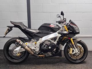 APRILIA TUONO V4 