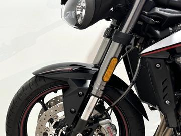 TRIUMPH STREET TRIPLE 765 RS