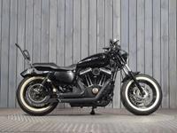 HARLEY-DAVIDSON SPORTSTER 1200