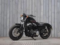 HARLEY-DAVIDSON SPORTSTER 1200