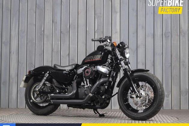 HARLEY-DAVIDSON SPORTSTER 1200