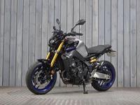 YAMAHA MT-09