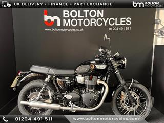 TRIUMPH BONNEVILLE T100 