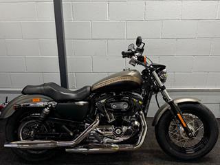 HARLEY-DAVIDSON SPORTSTER 1200 