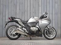 HONDA VFR1200F