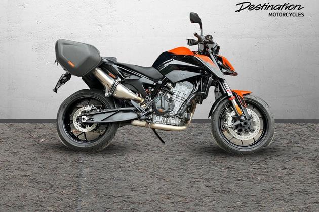 KTM 890 DUKE