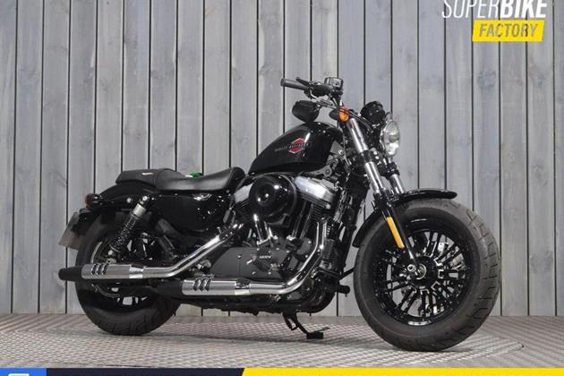 HARLEY-DAVIDSON SPORTSTER 1200