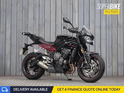 TRIUMPH STREET TRIPLE 765 R