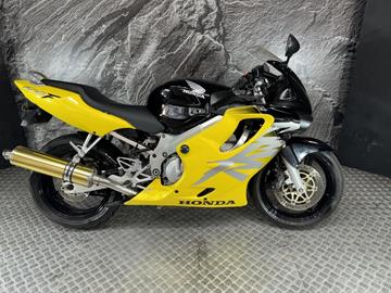 HONDA CBR600F