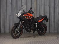 KTM 1050 ADVENTURE