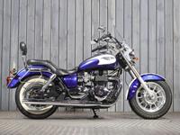 TRIUMPH BONNEVILLE AMERICA