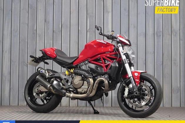 DUCATI MONSTER 821