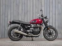 TRIUMPH SPEED TWIN 900