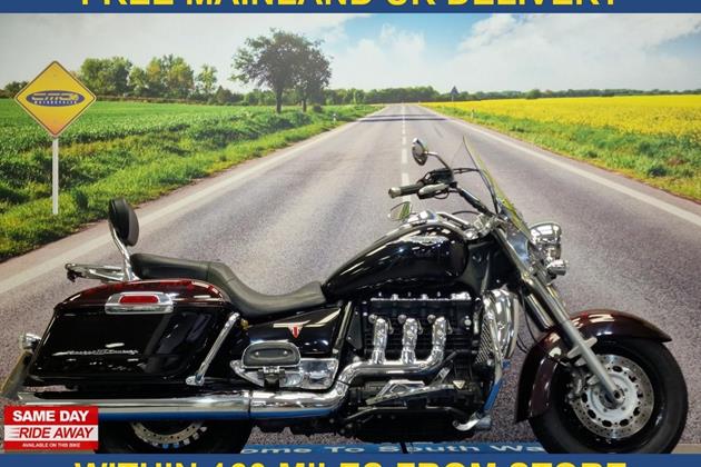 TRIUMPH ROCKET III TOURING