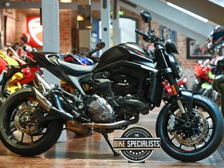 DUCATI MONSTER 937 