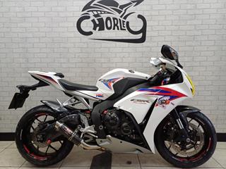 HONDA CBR1000RR FIREBLADE 