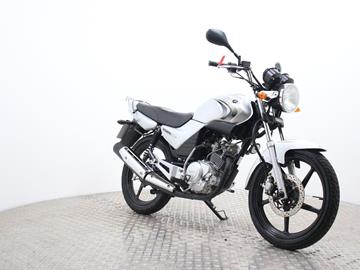 YAMAHA YBR125