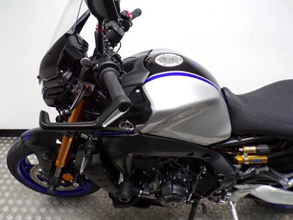 YAMAHA MT-09 SP