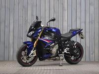 BMW S1000R